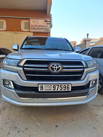 Toyota Land Cruiser 2020 GXR Grand Touring - GCC Specs - Immaculate Condition