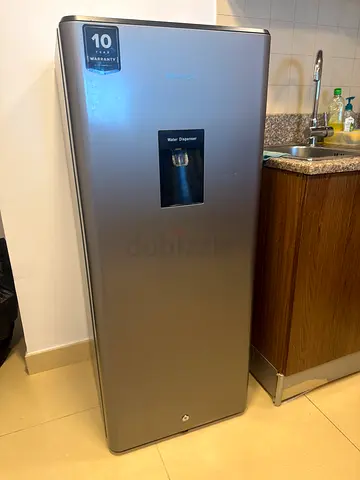Single-door Refrigerator / Freezer - Good Condition