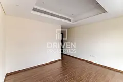 Available Now | Prime Unit | Vastu | Great Deal