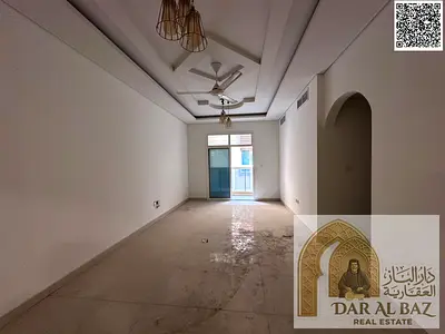 مع شهر مجاني , ارقي شقة غرفتين و صالة - المويهات 3 | علي طريق الشيخ محمد بن زايد, بجوار مجمع المدارس |خزائن بالحائط, بلكون باطلاله مفتوحة, تكييف مركزى