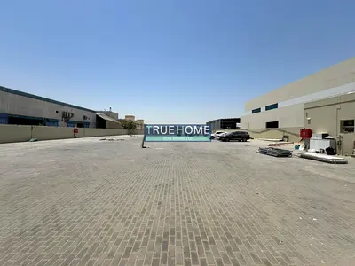 30,000 SQFT للبيع في الصجعه بلوك 7