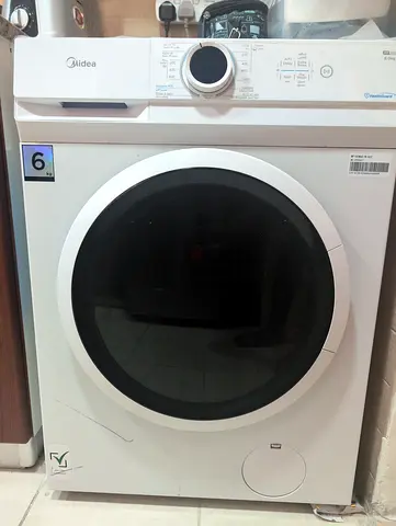 Midea Front Load Washing Machine - 6kg, Excellant condition. 5 month old