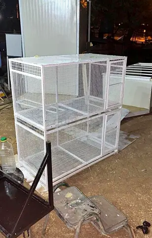 Large Double-Deck White Metal Bird Cage - Spacious, Sturdy, 2-Level