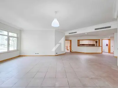 Vacant Soon | Type C | High Floor |