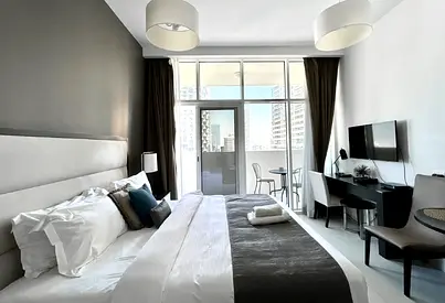 VACANT | FURNISHED | ABOVE 20TH FLOOR
