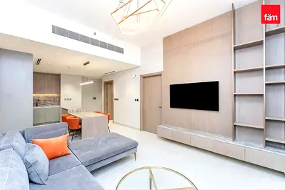 Fully Furnished | Close To Exit | Luxury
