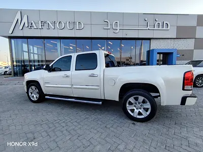 GMC Sierra 1500 Denali 2013 | GCC Specs | Low Mileage | Pristine Condition