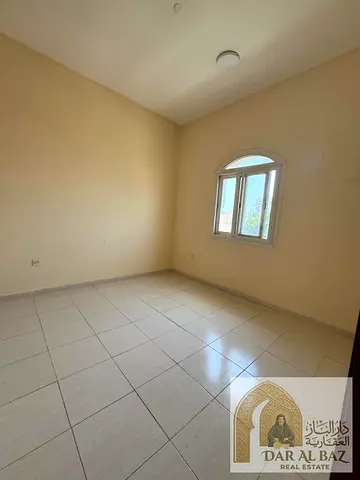 Villa for annual rent in Sharqan area. The villa is located within a villa compound and features 3 bedrooms, 3 bathrooms, a master bedroom, and 2 floo