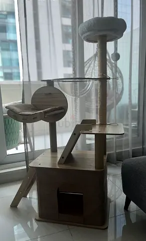 Cat tree tower multi level white and light brown/ beige