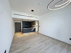 Spacious | Plus Maids room | Multiple Cheques — 2