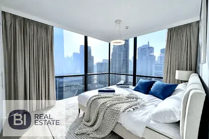 Luxury Furnished 2BR | Vacant | Full lake view