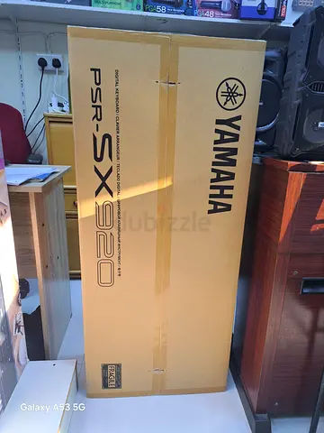 Yamaha PSR-SX920 Digital Keyboard - Brand New in Box