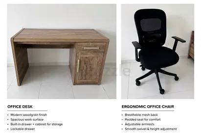 Sale of new desk and office chair