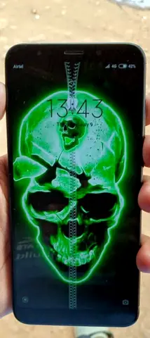 65 aed Xiaomi Redmi 5 plus , good condition