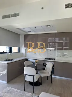 LUXURY FURNISHED | SPACIOUS LAYOUT | CORNER APARTMENT