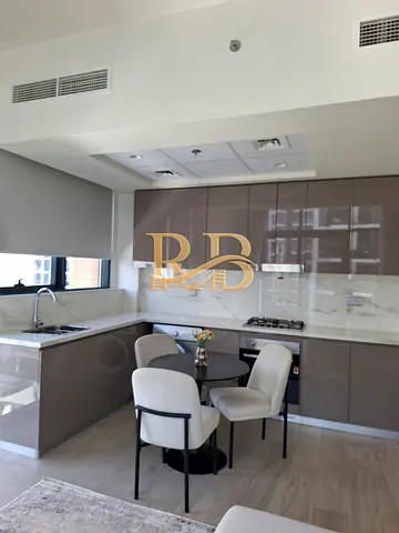 LUXURY FURNISHED | SPACIOUS LAYOUT | CORNER APARTMENT