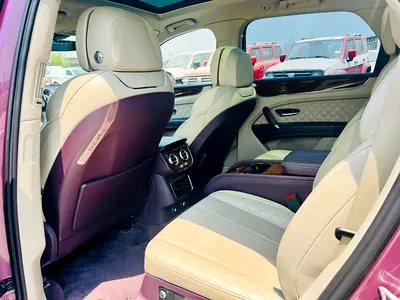 صورة مصغرة 18 لـ 2018 Bentley BENTAYGA