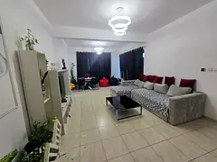 BRAND NEW BUILDING 1 BEDROOM APARTMENT WITH 2 BATHROOMS GYM POOL PARKING FREE ON PRIME LOCATION CONT