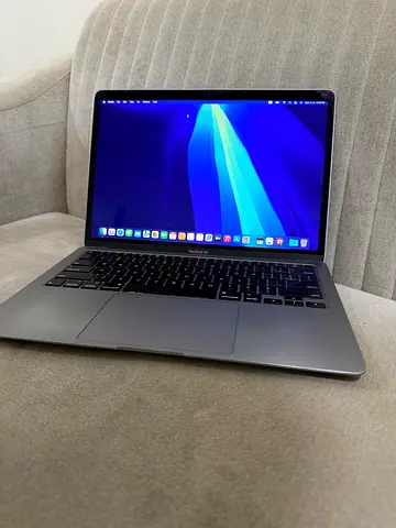 Macbook Air 2020 13” 8gb 256gb