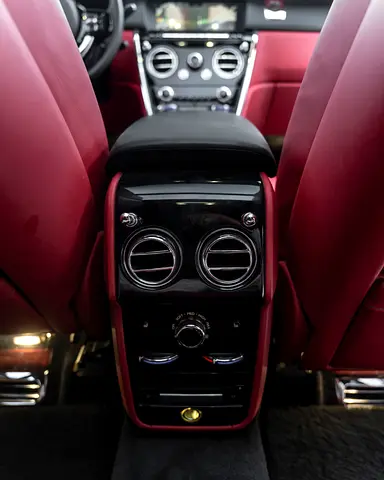2019 ROLLS-ROYCE CULLINAN 照片 19