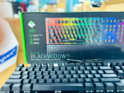 Razer BlackWidow V3 Mechanical Gaming Keyboard -open box
