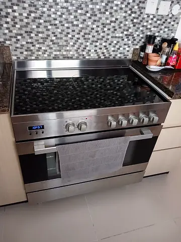 Midea Ceramic Hob electric cooker 90cm