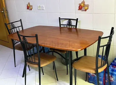 Wooden Dining Table with 4 Metal Frame Chairs - Good Condition