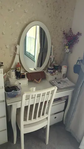 White Dressing Table with Oval Mirror and Chair from Ikea