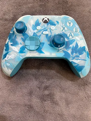 Xbox Controller limited edition icebreaker