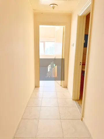 NEAR BUS 🚌 STOP// 1BHK WITH CLOSE HALL AND CENTRAL AC