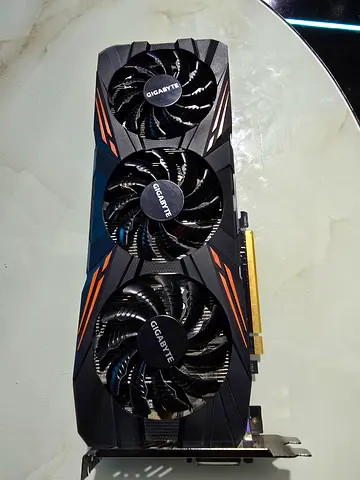 Gigabyte GTX 1070 Windforce Triple-Fan NVIDIA 8GB Graphics Card (Used)