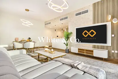 Upgraded | Vacant on Transfer | High Floor