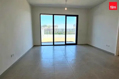 Closed Kitchen I Close To Pool I Landscaped