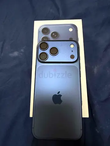iPhone 17 Pro Max 256GB - Deep Blue (Good Condition)