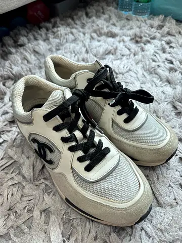 Chanel White chunky sneakers with black laces