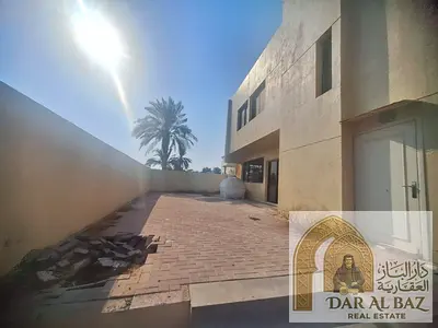 فيلا للايجار السنوي بالشهباء ضاحيه مغيدر 5غرفه وصاله ومجلس وغرفه خادمه 5حمام غرفتين ماستر باركن داخلي يسع ل4سياره مساحه 6500قدم