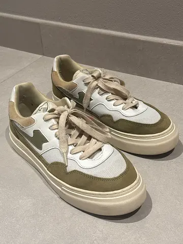 Sneakers S.W.C.