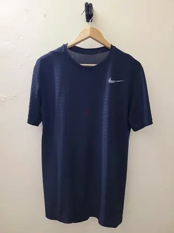 Used Nike Mens Shirt - Medium Size