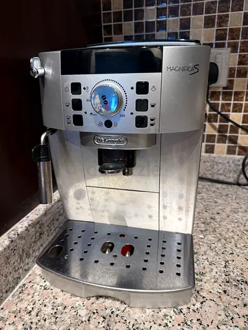 Coffee machine Delonghi
