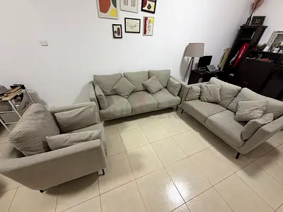 Light grey 3-piece sofa set – 2-seater, 3-seater and armchair (good condition)