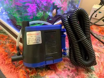Aquarium/Submersible Water Pump with Hose - Brand-new