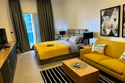 Modern and Cozy | Spacious Layout | Well Mentained