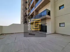BRAND NEW 1BR - HUGE TERRACE