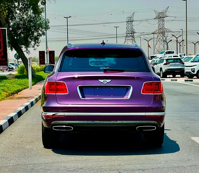 صورة مصغرة 7 لـ 2018 Bentley BENTAYGA