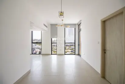 MODERN FINISHING | SPACIOUS | VACANT