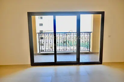 2 BEDROOM FOR RENT | COMMUNITY VIEW | UNFURNISHED