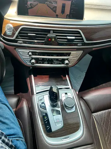 صورة مصغرة 10 لـ 2020 BMW 7-SERIES