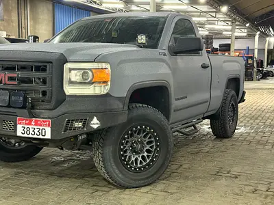 GMC Sierra 1500 2015 GCC Specs - Well Maintained