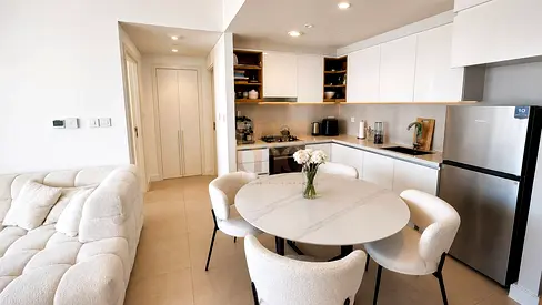 Luxury 1BR Fully Furnished Downtown Views II