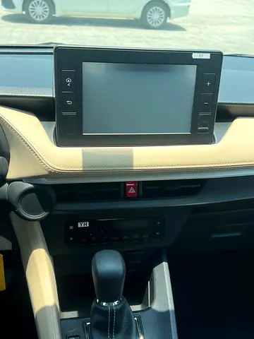 Toyota Yaris SE, миниатюра 7